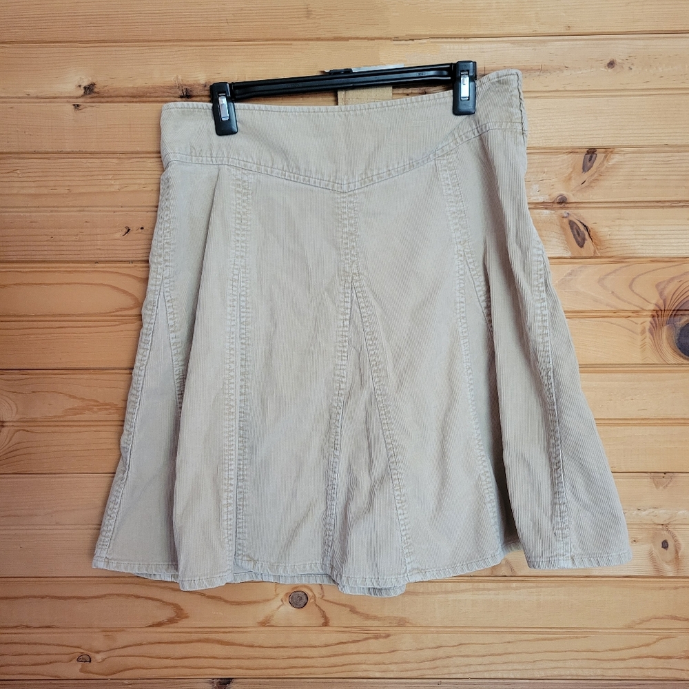 G.H. Bass & Co. Tan Corduroy Skirt, Size: 8